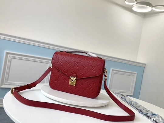 METIS VUITTON POCHETTE LOUIS 0808